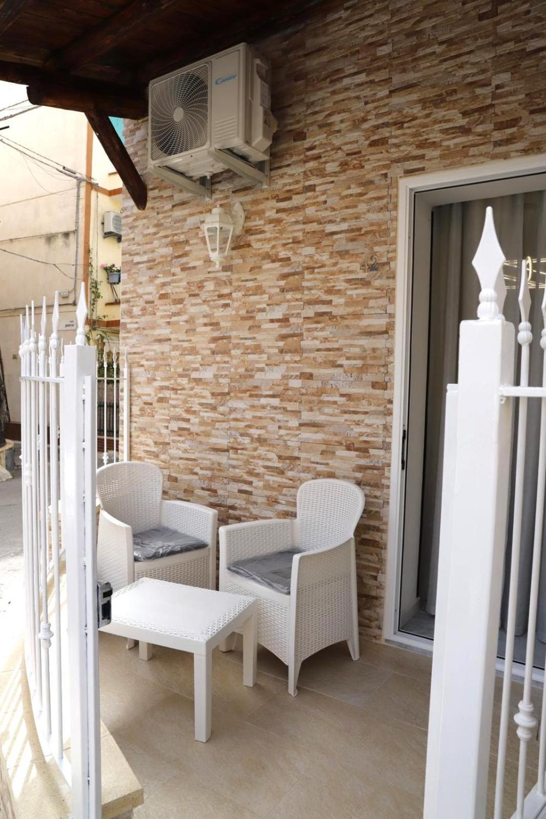 Lo Scarrozzo Room Palermo Dış mekan fotoğraf